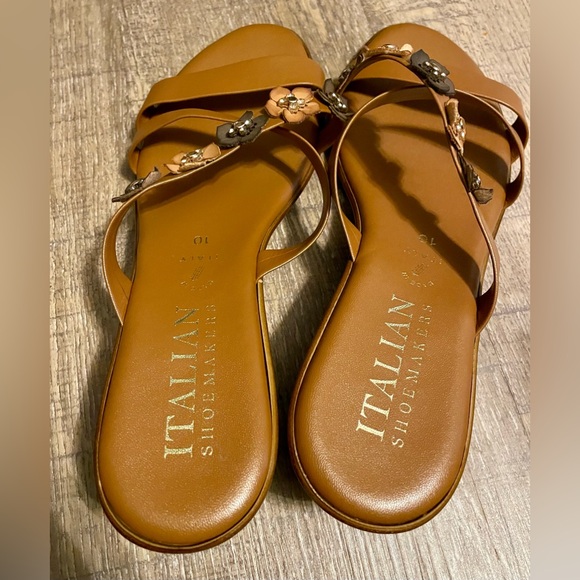 Women’s Italian shoemakers sandals size 10 - Picture 5 of 7